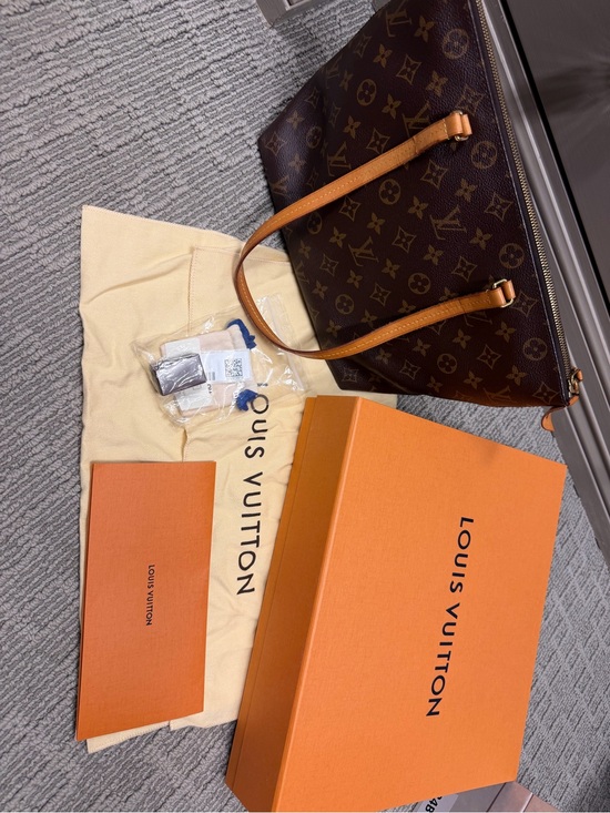 Louis Vuitton Handbags - Louis Vuitton IENA PM MNG